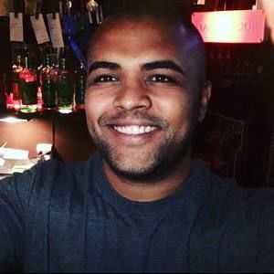 Meet your Posher, Everett